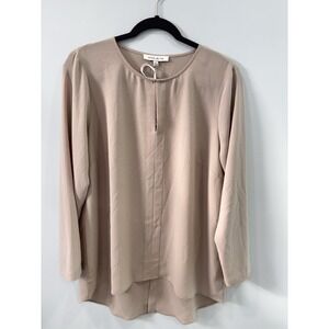 Rose + Olive Blouse Large Beige Pleated Front Long Sleeve High Low Top NWT Flowy